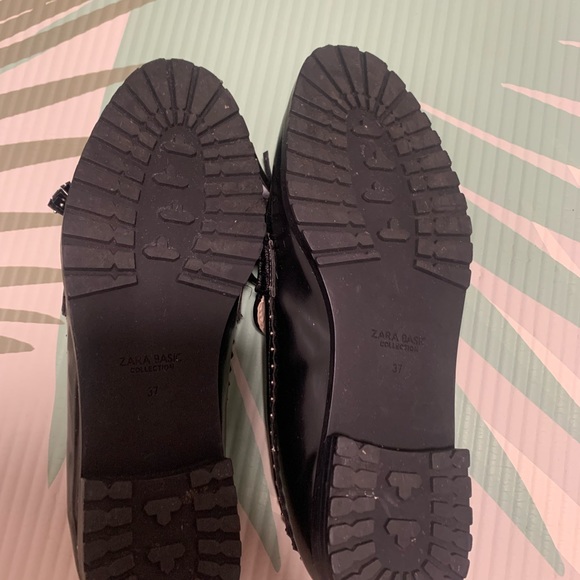 Zara Basic Loafers - Picture 5 of 5